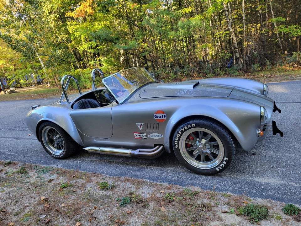 Shelby Cobra Replica - Image 29 of 31