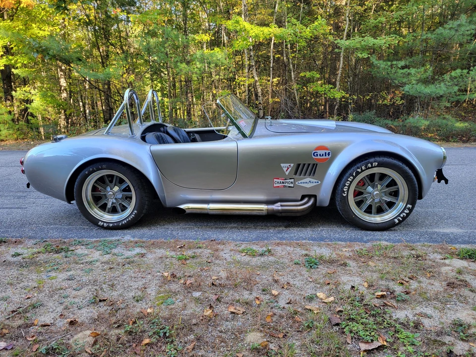 Shelby Cobra Replica - Image 26 of 31