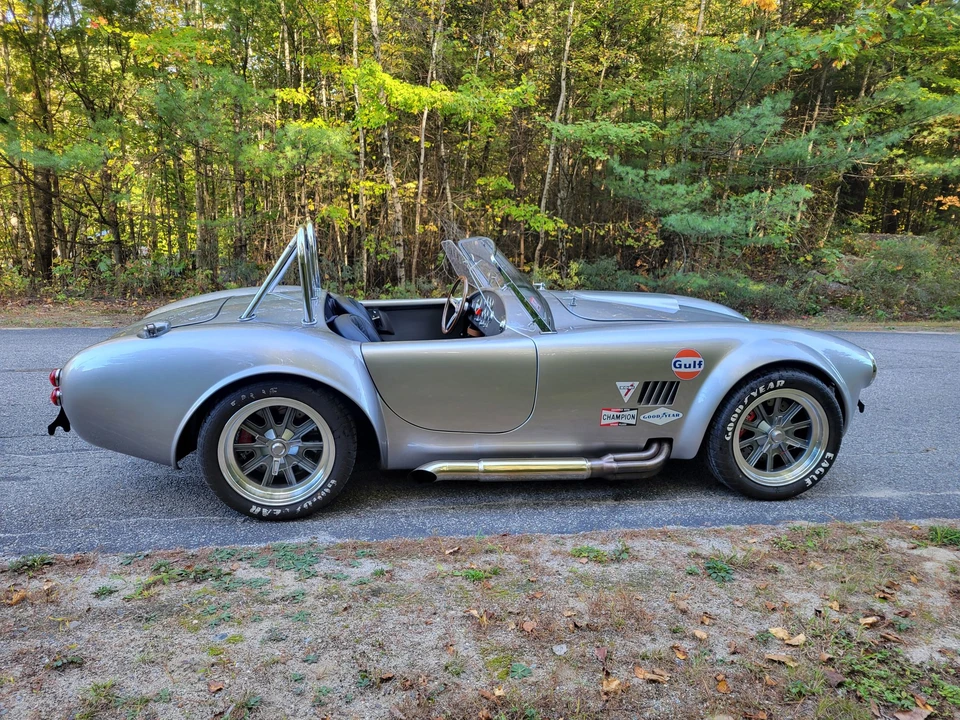 Shelby Cobra Replica - Image 24 of 31