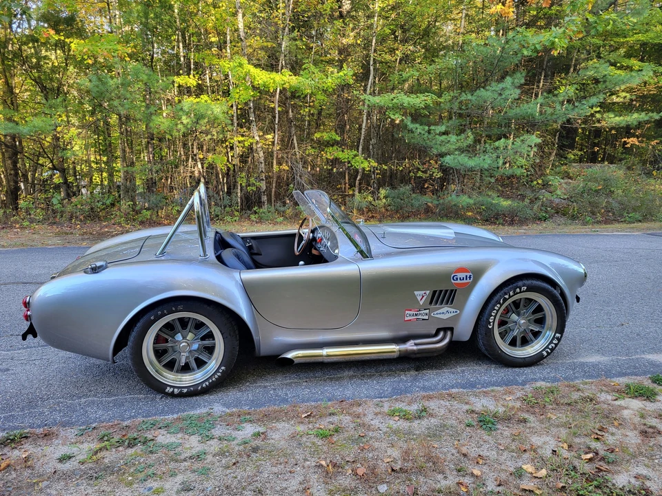 Shelby Cobra Replica - Image 18 of 31