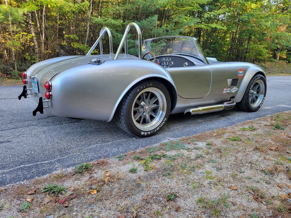 Shelby Cobra Replica - Image 23 of 31