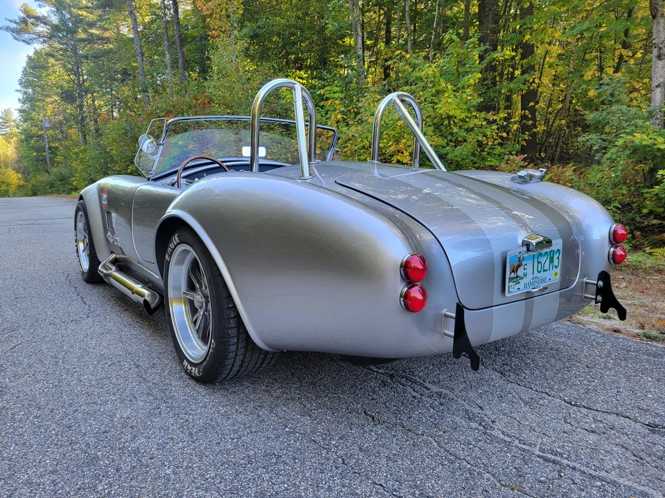 Shelby Cobra Replica - Image 13 of 31