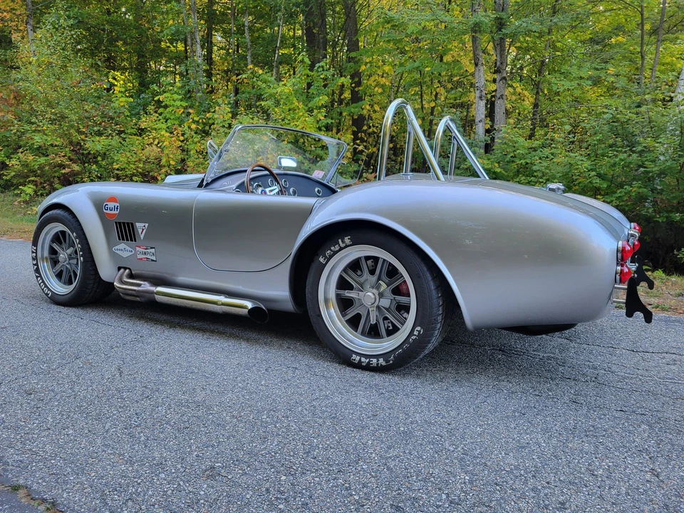 Shelby Cobra Replica - Image 14 of 31