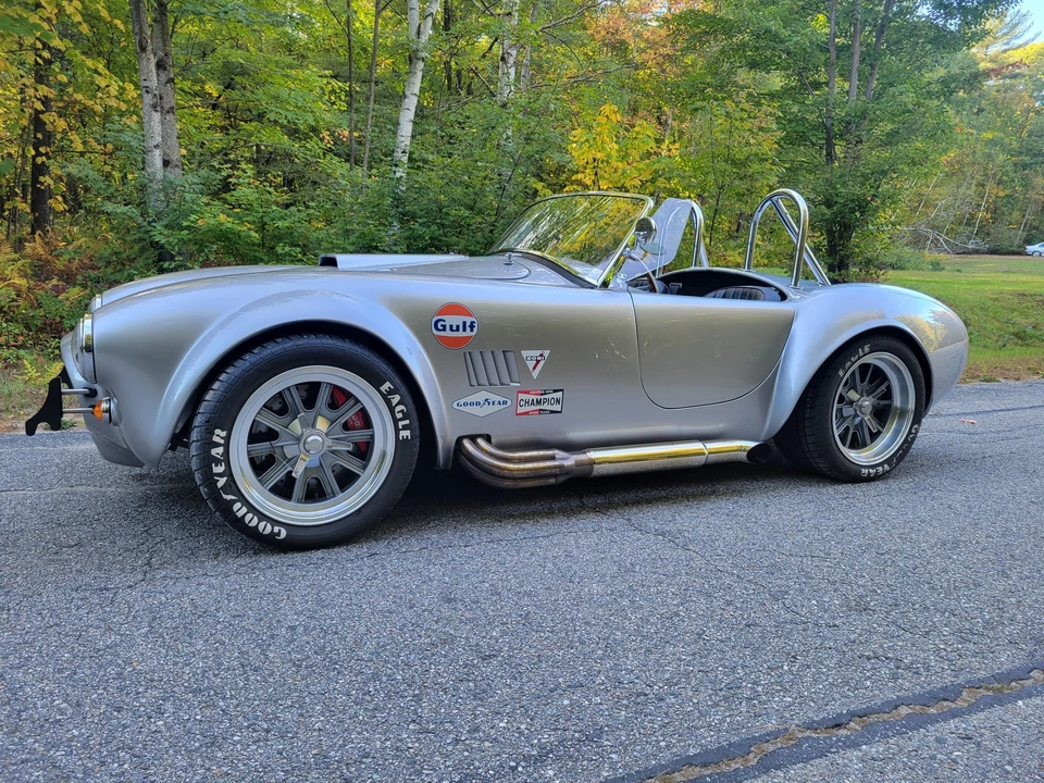 Shelby Cobra Replica - Image 3 of 31