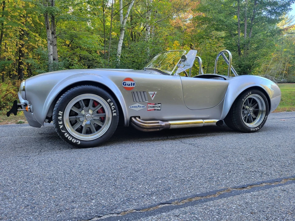 Shelby Cobra Replica - Image 4 of 31