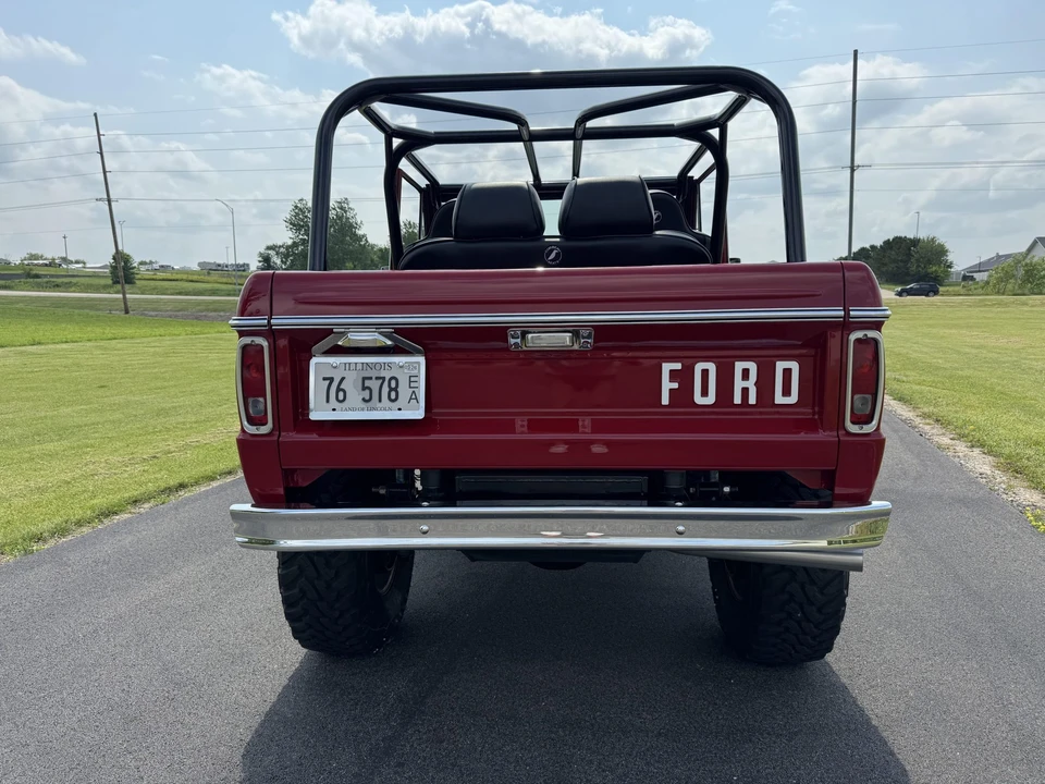 Ford Bronco 1st Gen - Image 12 of 31