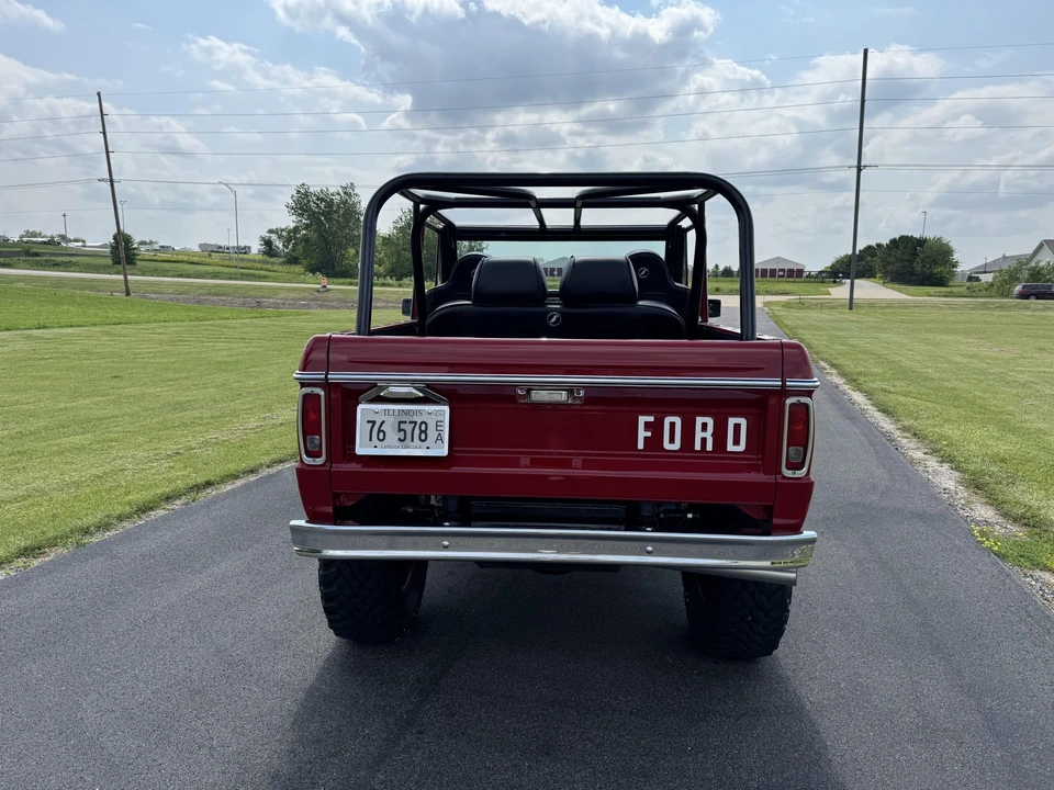 Ford Bronco 1st Gen - Image 13 of 31