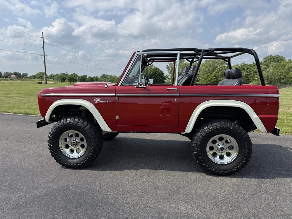 Ford Bronco 1st Gen - Image 6 of 31