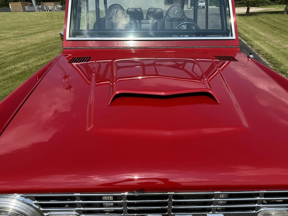 Ford Bronco 1st Gen - Image 27 of 31