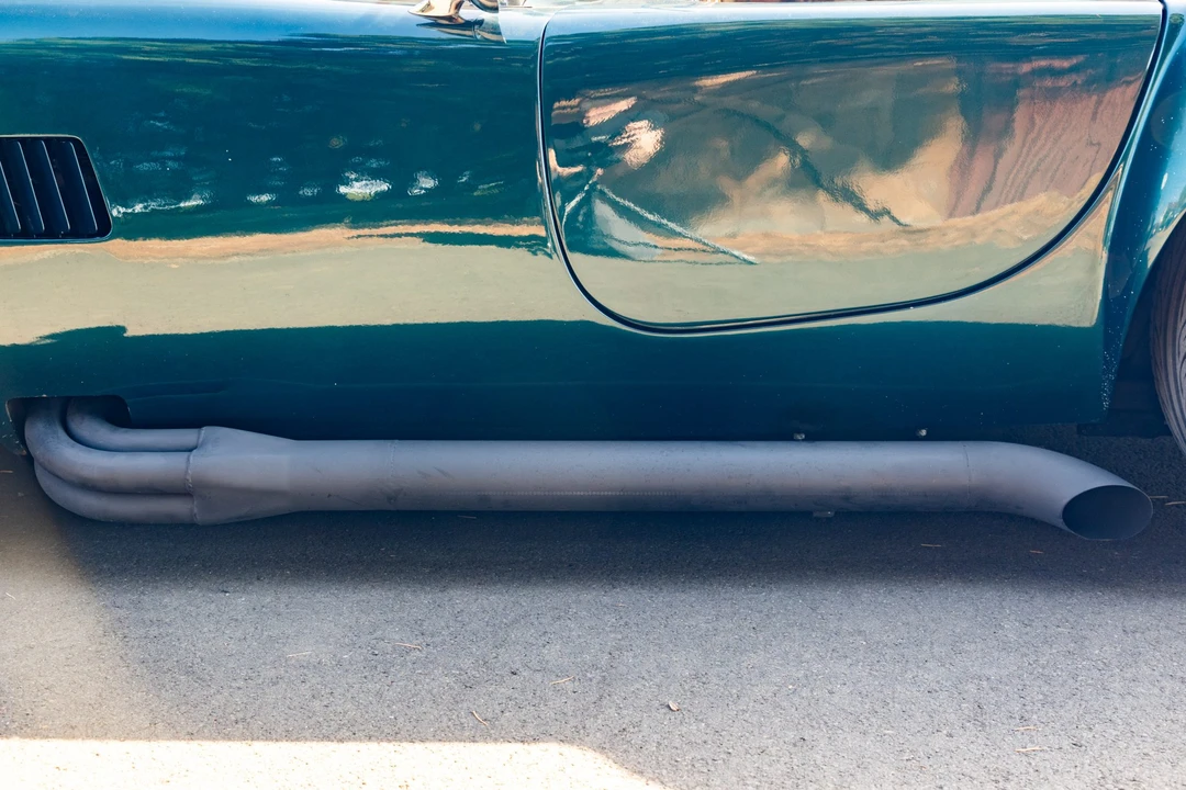 Shelby Cobra Replica - Image 26 of 31
