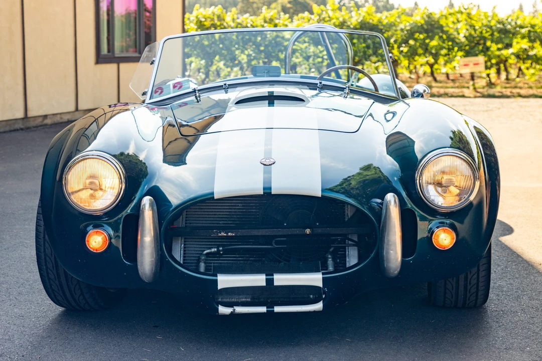 Shelby Cobra Replica - Image 12 of 31