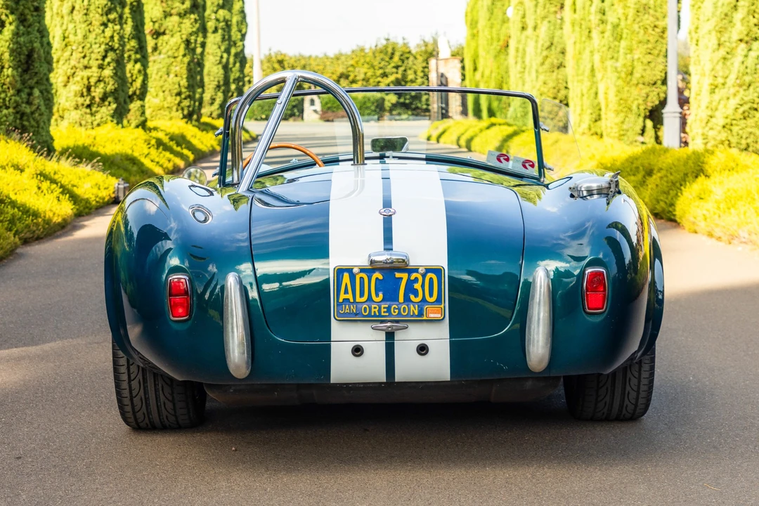 Shelby Cobra Replica - Image 7 of 31