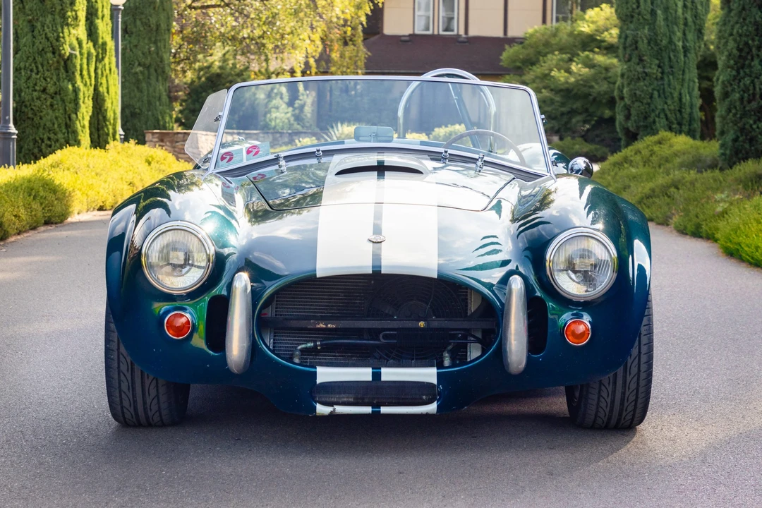 Shelby Cobra Replica - Image 11 of 31