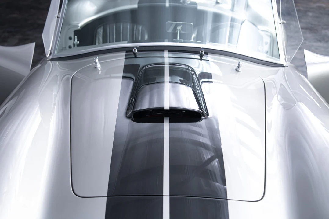 Shelby Cobra Replica - Image 16 of 31
