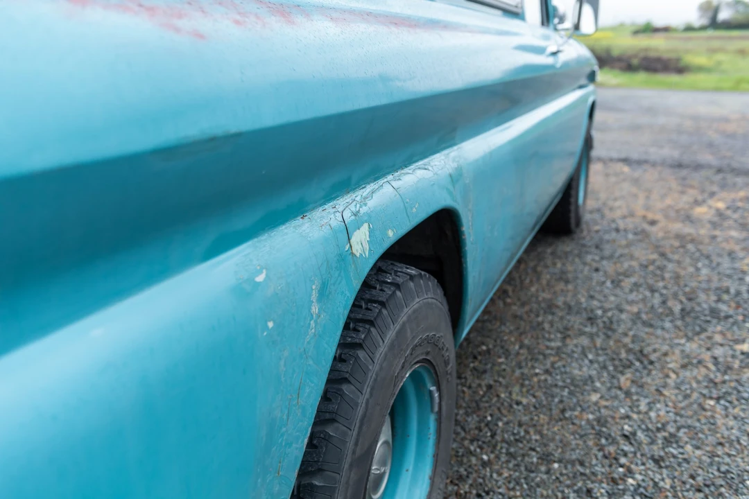 1965 GMC Suburban 5th Gen - Image 30 of 31