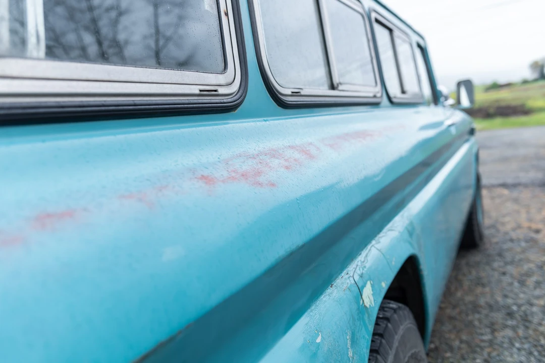 1965 GMC Suburban 5th Gen - Image 29 of 31