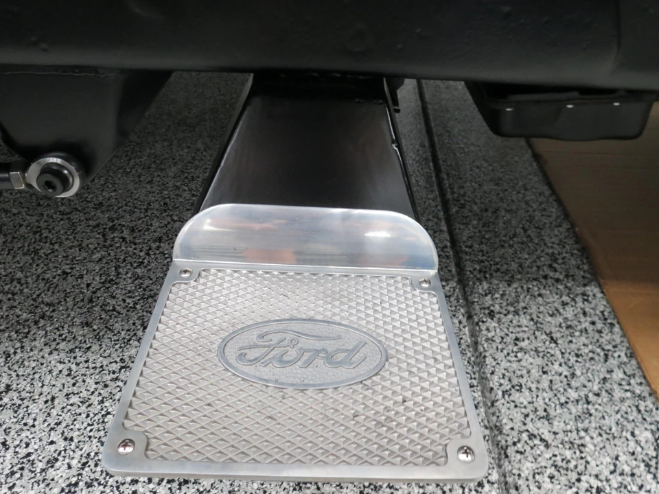 Ford Hot Rod - Image 24 of 31