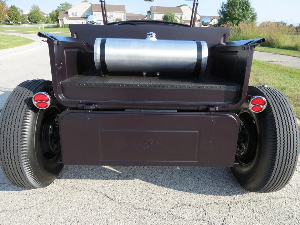 Ford Hot Rod - Image 11 of 31