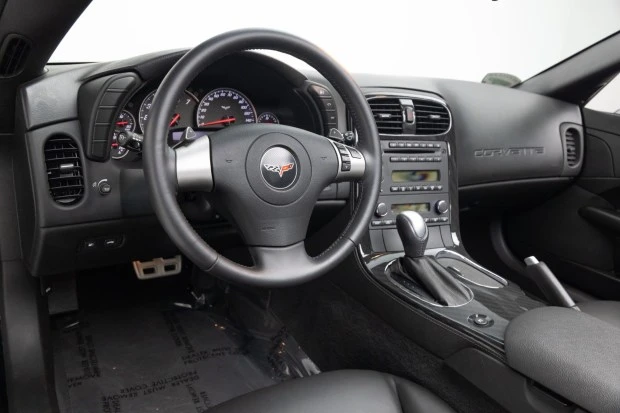 2010 Chevrolet Corvette C6 - Image 5 of 8