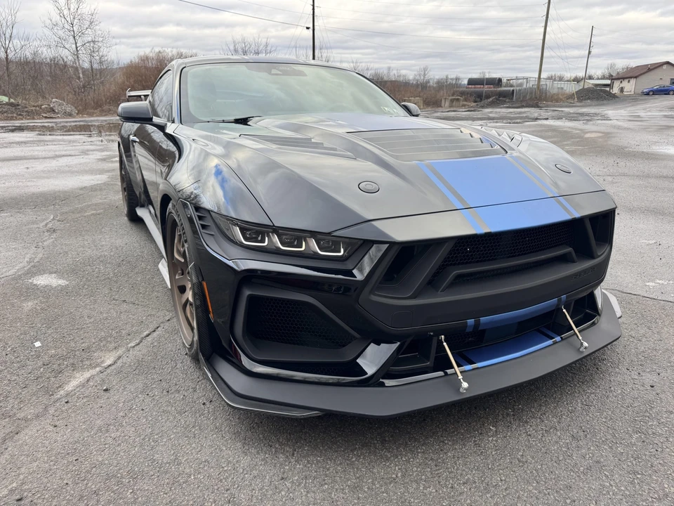 2025 Ford Shelby Mustang - Image 19 of 31