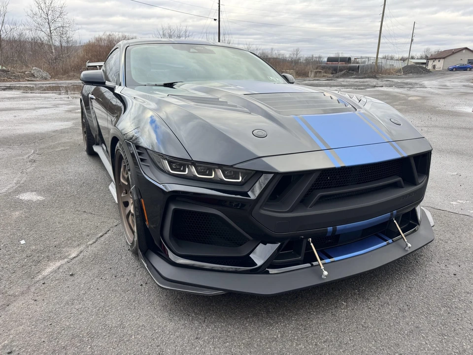 2025 Ford Shelby Mustang - Image 18 of 31