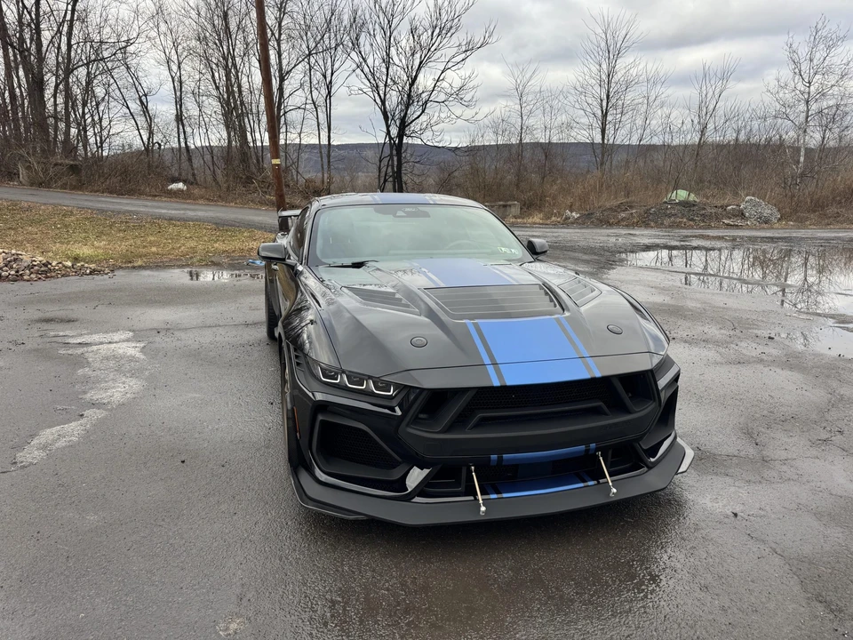 2025 Ford Shelby Mustang - Image 20 of 31