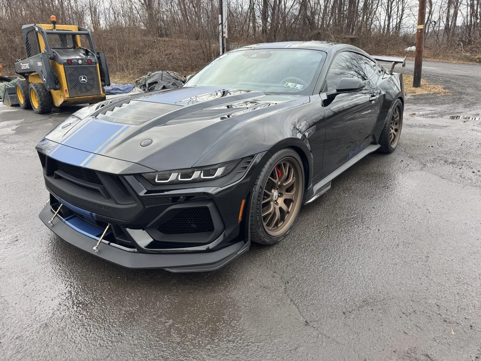 2025 Ford Shelby Mustang - Image 6 of 31