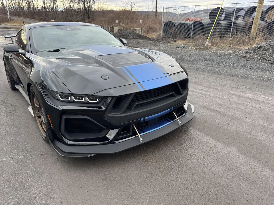2025 Ford Shelby Mustang - Image 21 of 31