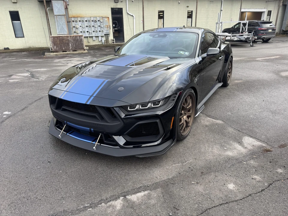2025 Ford Shelby Mustang - Image 8 of 31