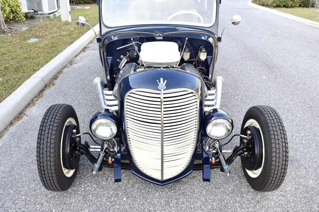 Ford Hot Rod - Image 15 of 31