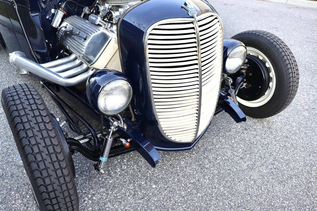 Ford Hot Rod - Image 17 of 31
