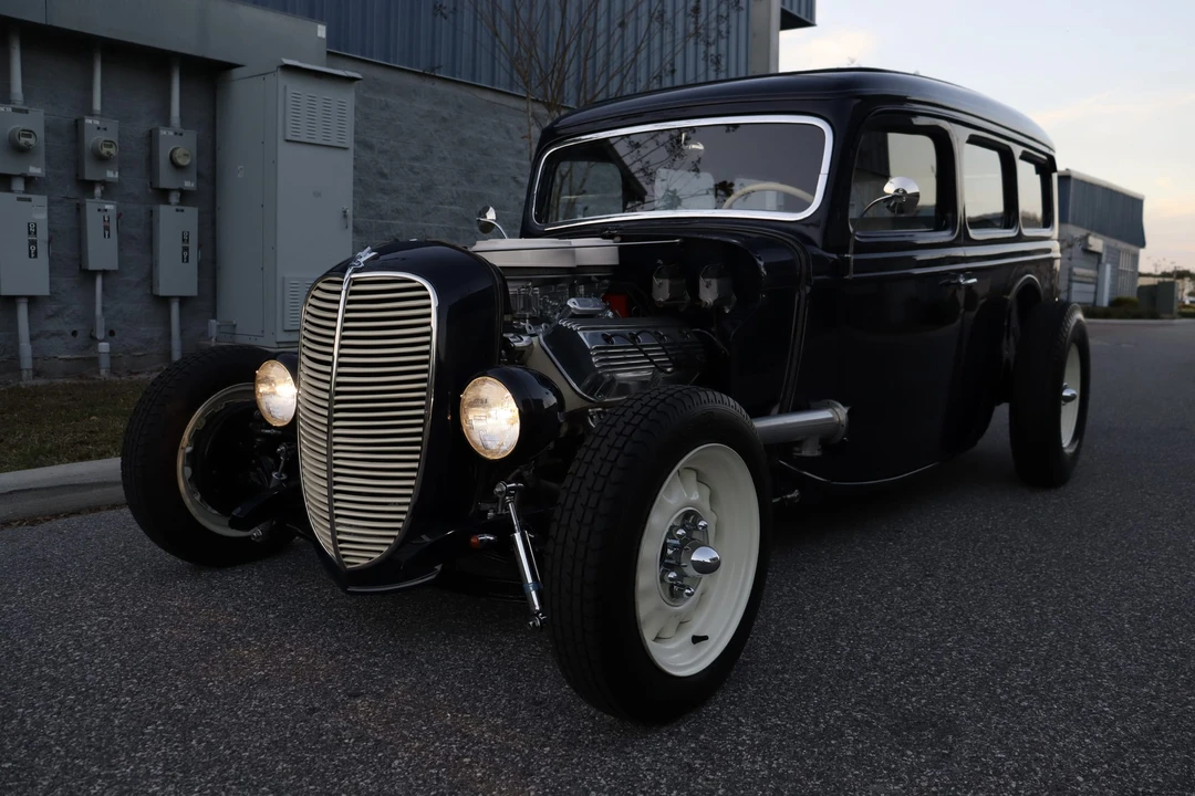 Ford Hot Rod - Image 8 of 31