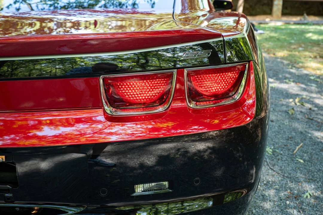 2010 Chevrolet Camaro SS 5th Gen - Image 15 of 31