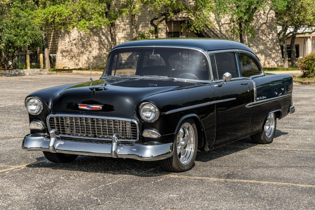 1955 Chevrolet Tri-Five Bel Air Sedan & Wagon - Image 2 of 31