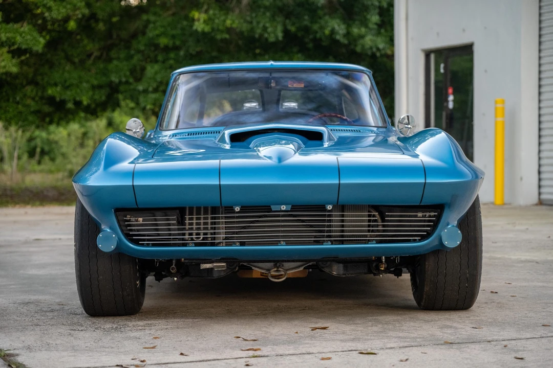 1963 Chevrolet Corvette C2 - Image 6 of 31