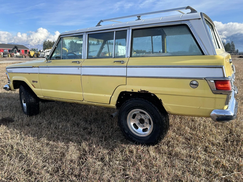 1977 Jeep SJ Wagoneer - Image 17 of 31