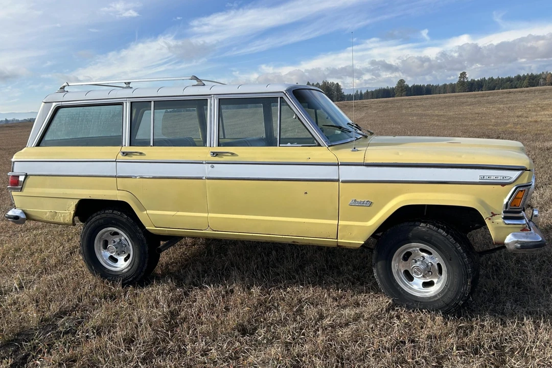1977 Jeep SJ Wagoneer - Image 20 of 31
