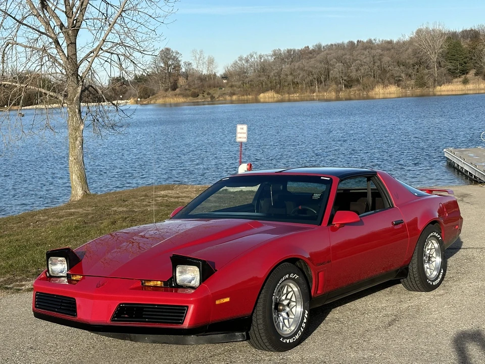 1982 Pontiac Firebird Trans Am 3rd Gen - Image 27 of 31