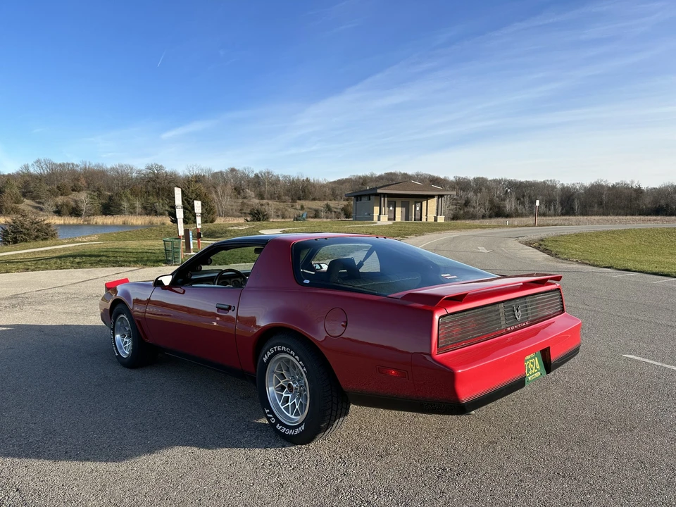 1982 Pontiac Firebird Trans Am 3rd Gen - Image 16 of 31