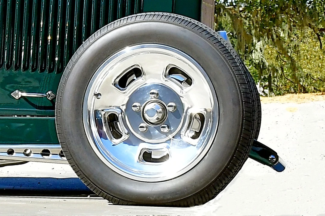 Ford Pickup (1932-1934) - Image 23 of 31