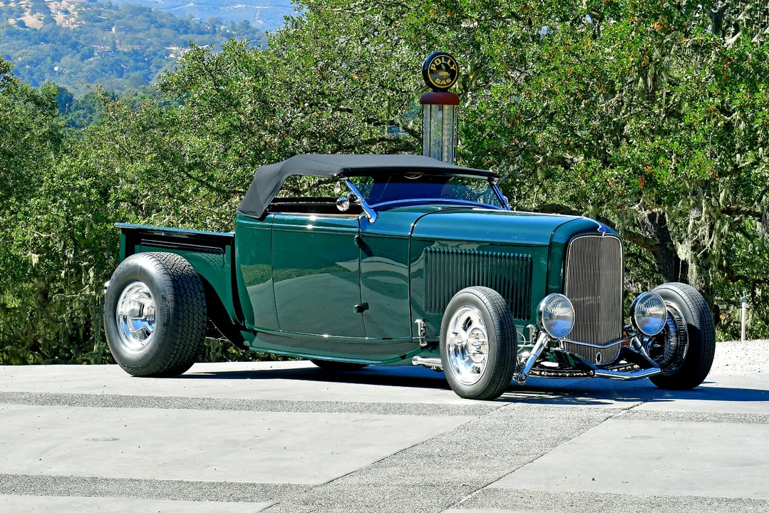 Ford Pickup (1932-1934) - Image 10 of 31