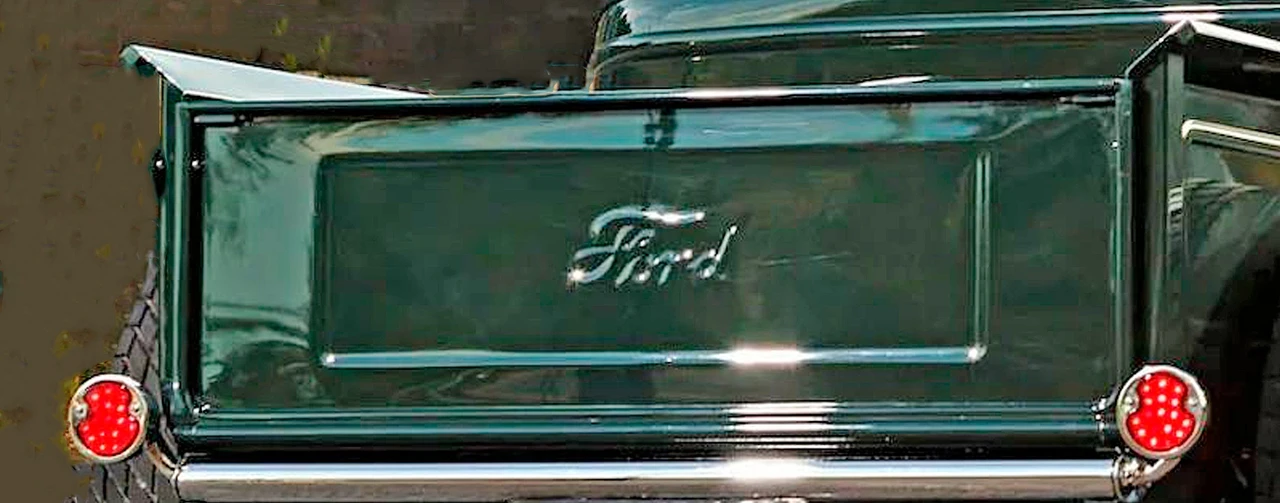 Ford Pickup (1932-1934) - Image 16 of 31