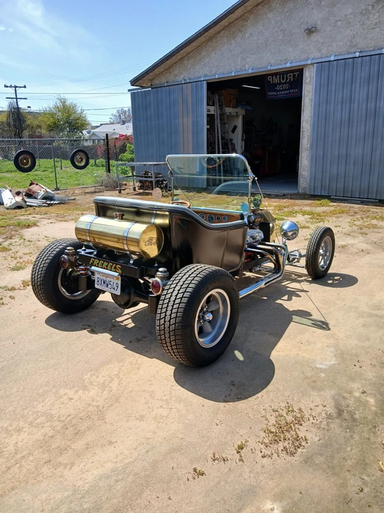 Ford Hot Rod - Image 6 of 31