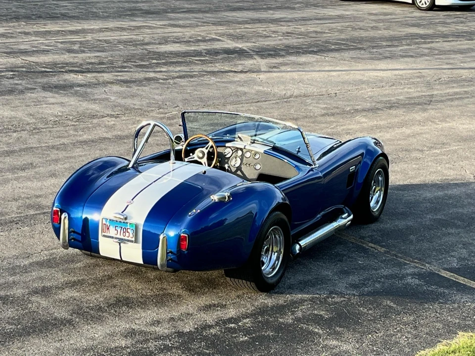 Shelby Cobra Replica - Image 15 of 31