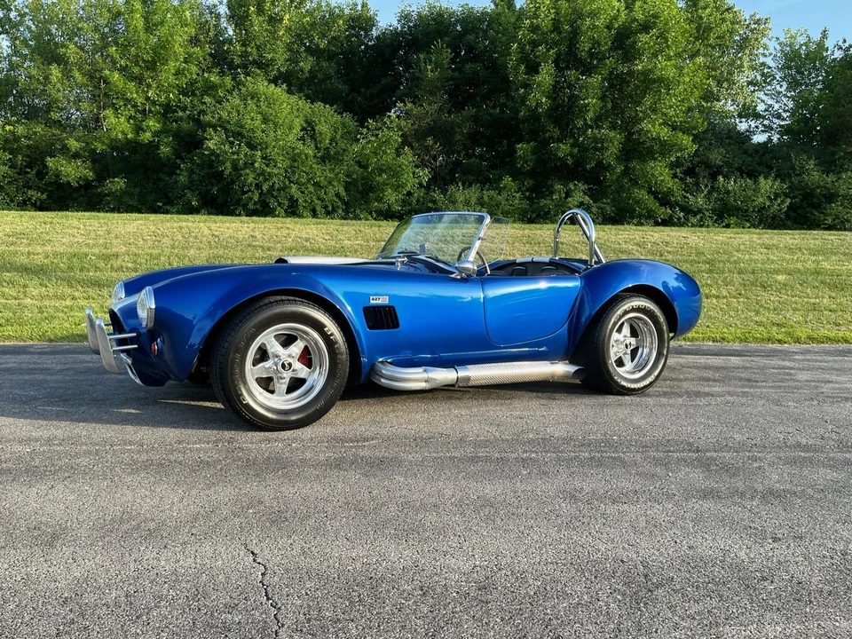 Shelby Cobra Replica - Image 26 of 31