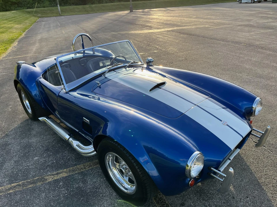 Shelby Cobra Replica - Image 5 of 31