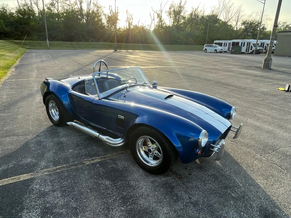 Shelby Cobra Replica - Image 6 of 31