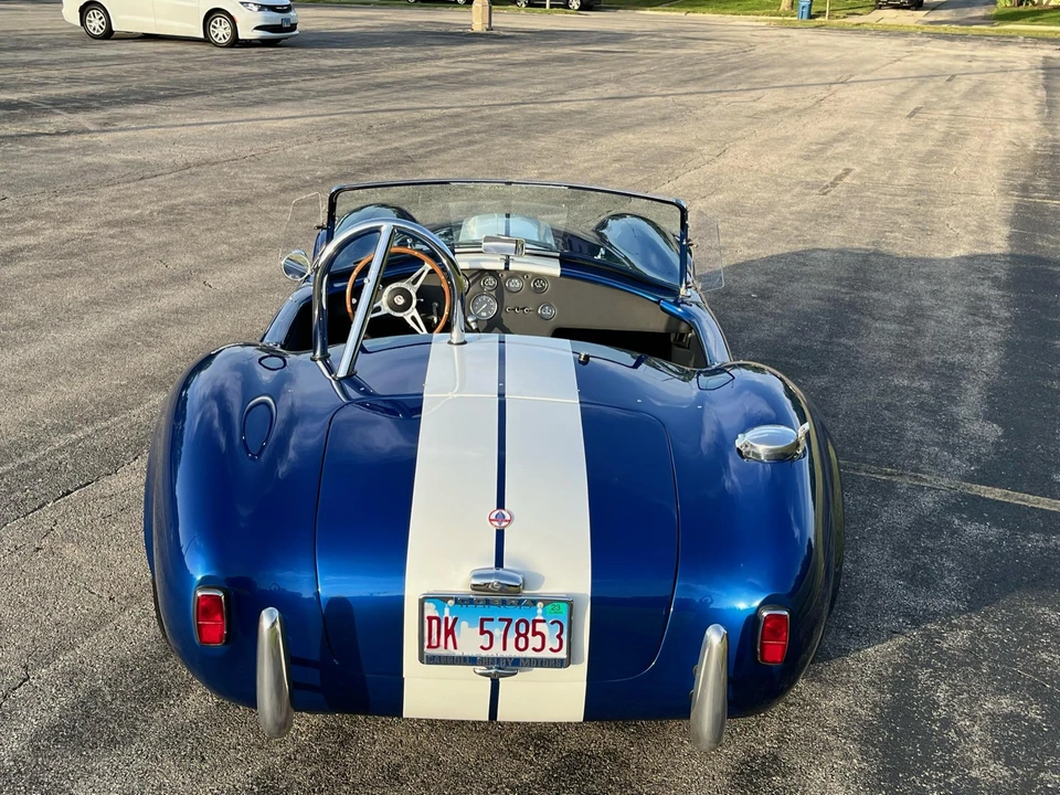 Shelby Cobra Replica - Image 17 of 31