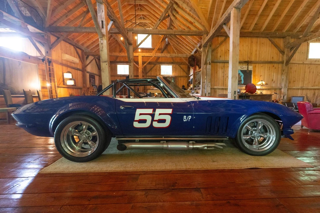 1965 Chevrolet Corvette C2 - Image 7 of 31