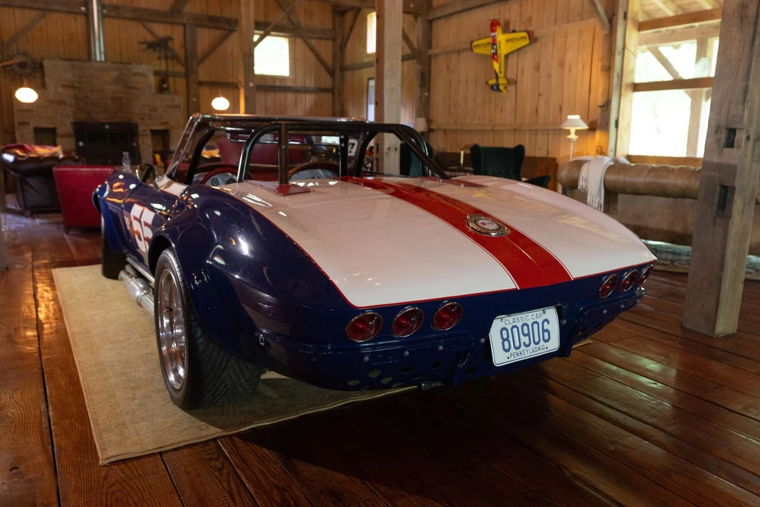 1965 Chevrolet Corvette C2 - Image 14 of 31